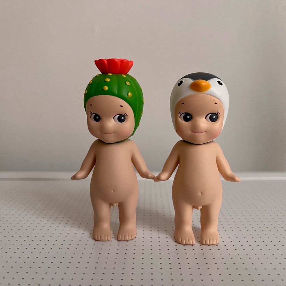 Sonny Angels Penguin & Cactus Set – Green & White, Authentic Collectible Toys
